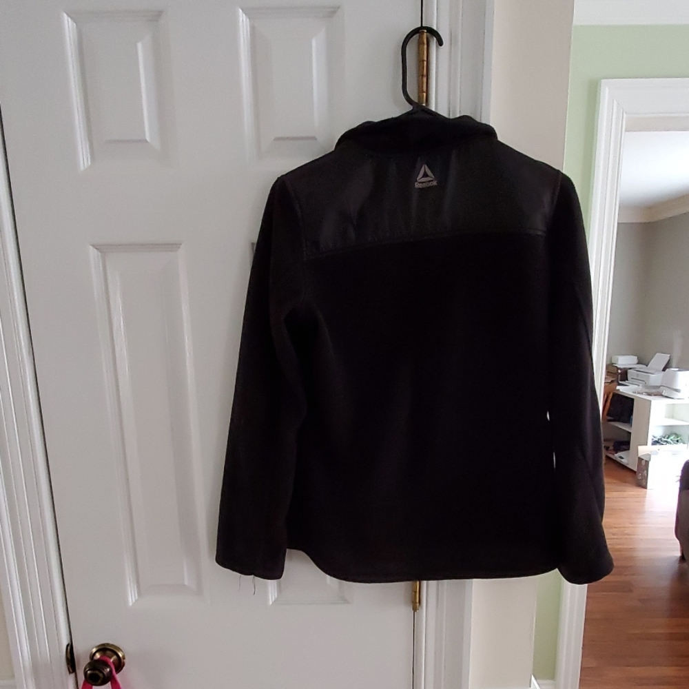 Reebok jacket juniors size large - Picture 3 of 3